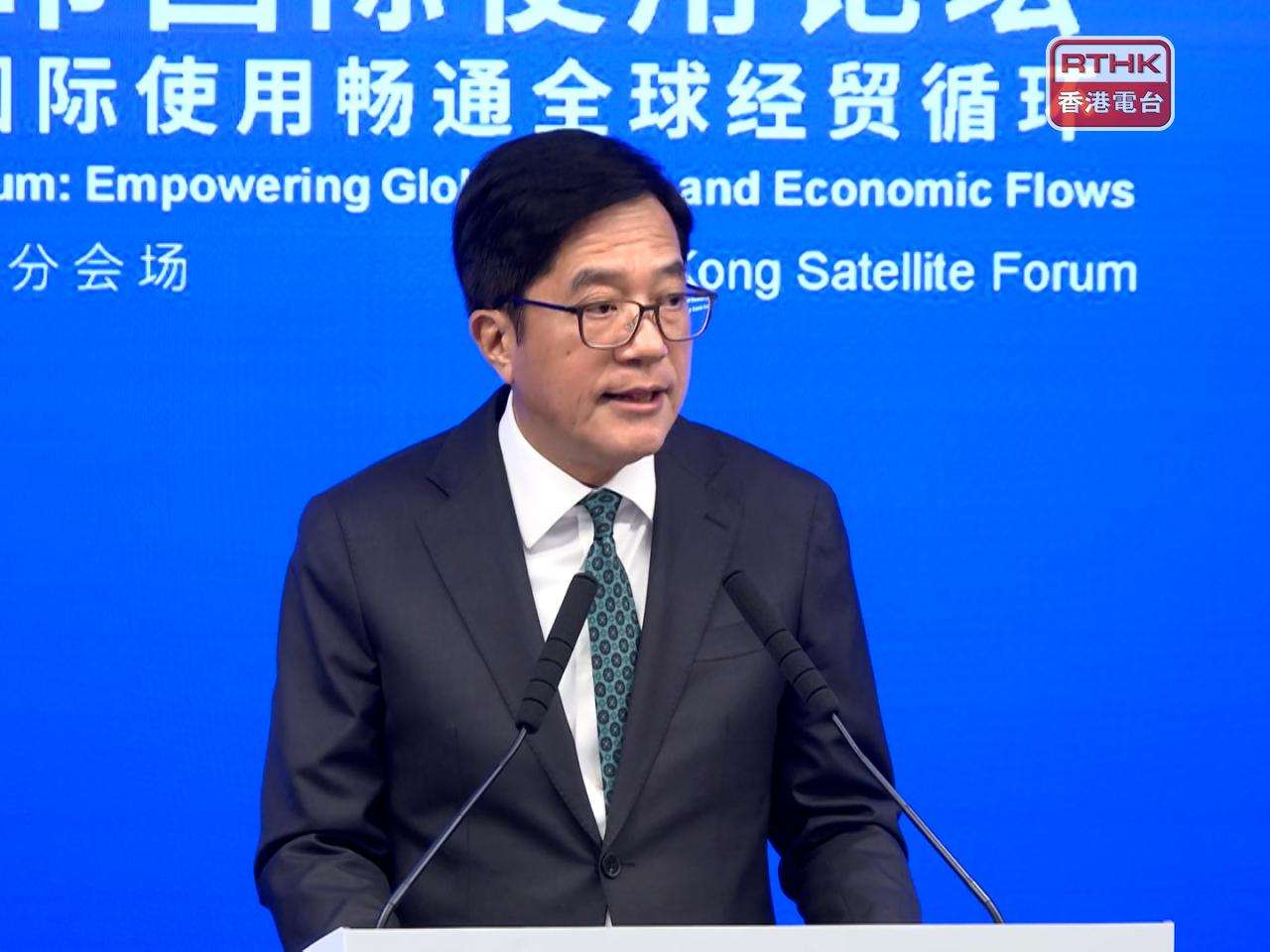 黃偉綸稱國際環境大量變化，正好為人民幣進一步國際化，提供龐大機遇。（孔令輝攝）