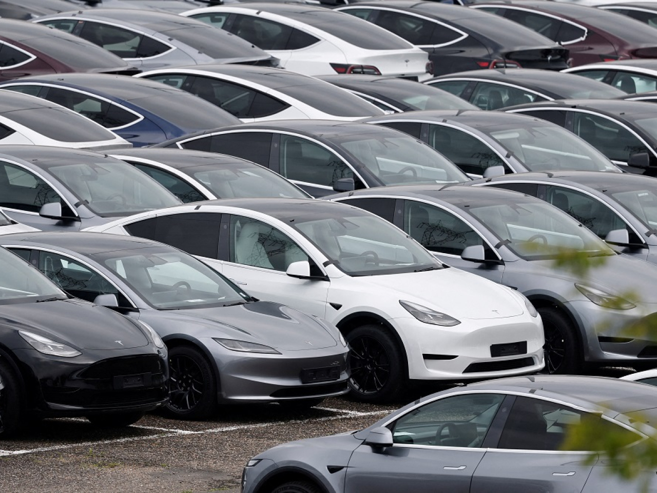 Third-quarter auto sales topped estimates due in part to an uptick in European markets amid high petrol prices. File photo: Reuters