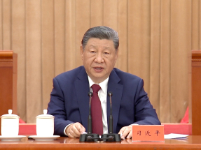 習近平出席紀念中國工農紅軍長征勝利90周年大會並發表重要講話