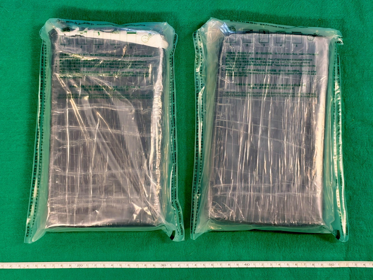 首宗案件中檢獲的懷疑可卡因。（政府新聞處）