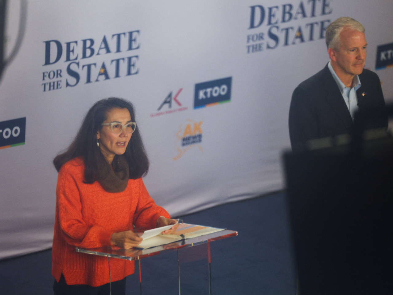 US Senator Dan Sullivan (right) and Democratic challenger Mary Peltola (left) participate in a debate in Anchorage ahead of the elections which are under scrutiny by the Trump administration. Photo: Reuters