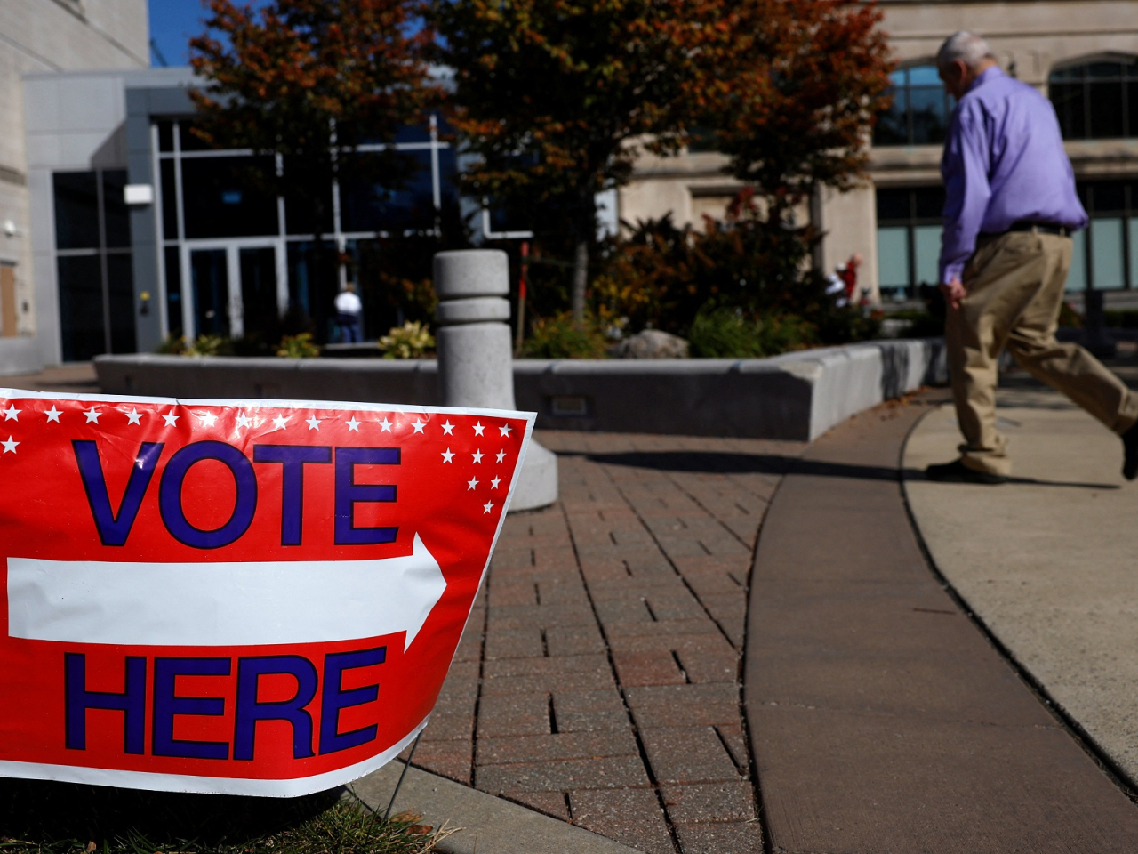 Donald Trump said anyone who provides information about voter fraud that leads to a conviction would get a US$1 milllion reward. Photo: Reuters