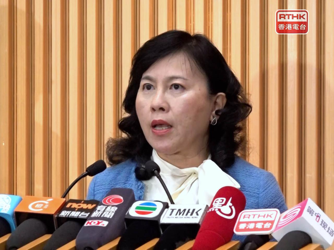陳美寶說，當局會預留充足車輛和人手，疏散大型活動後人潮。（施華駿攝）